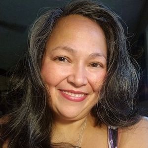 Meet your Posher, Virginia The Daffy Daffodil Oracle who loves to share Hope
